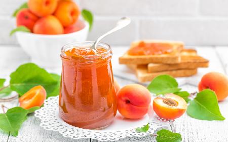 Morelowy dżem z amaretto
