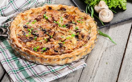 Przepyszna tarta z porami i pieczarkami - idealna na lunch, obiad, kolację