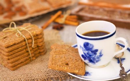 Speculoos - belgijskie ciasteczka korzenne - upiecz je na święta!