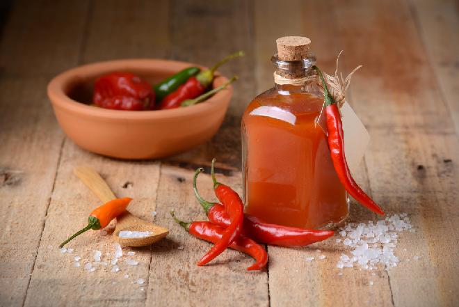 Tabasco - jak powstaje oryginalny sos tabasco i jak zrobić domowy sos typu tabasco?